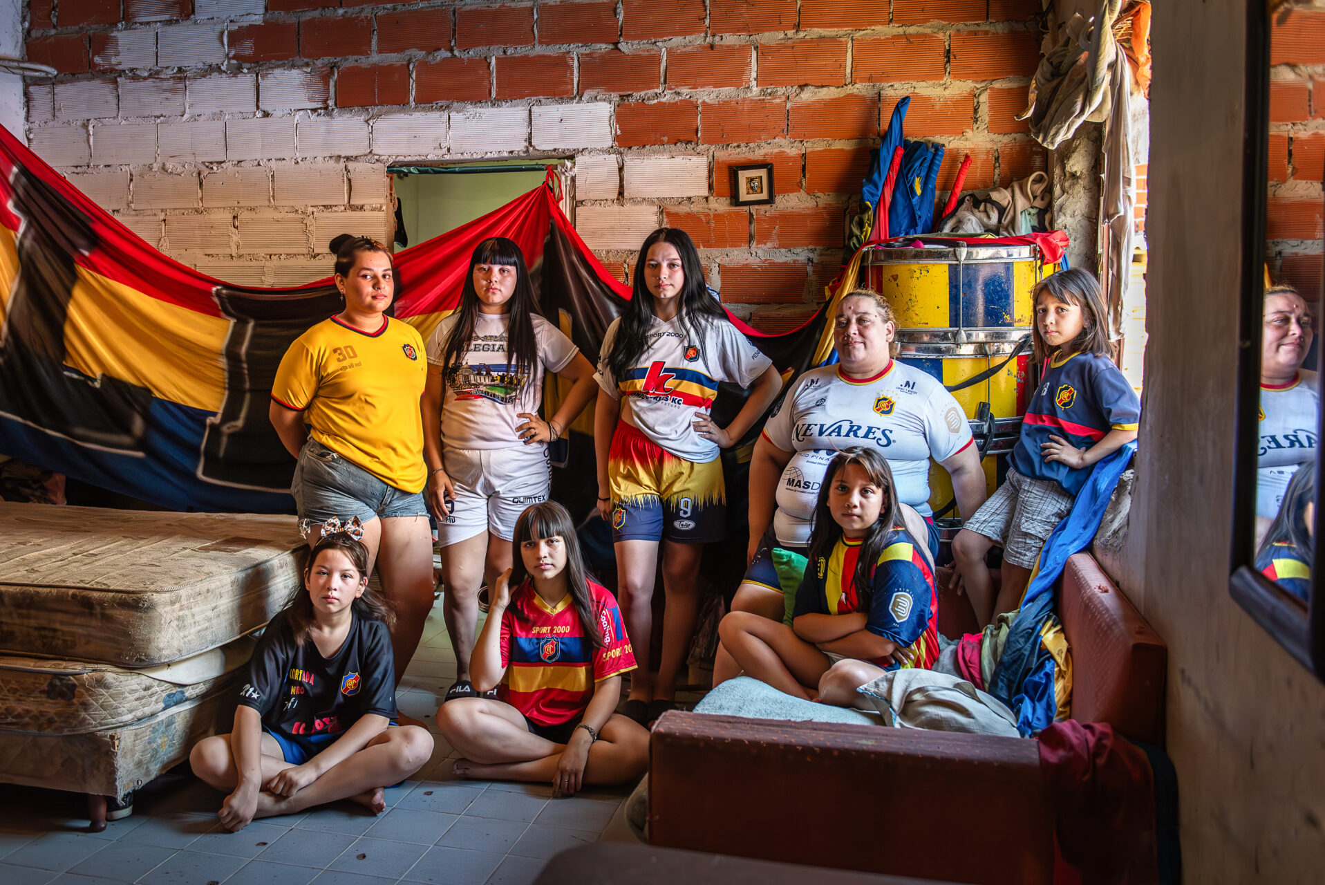 Cuerpas Reales Hinchas Reales Serie Colegiales